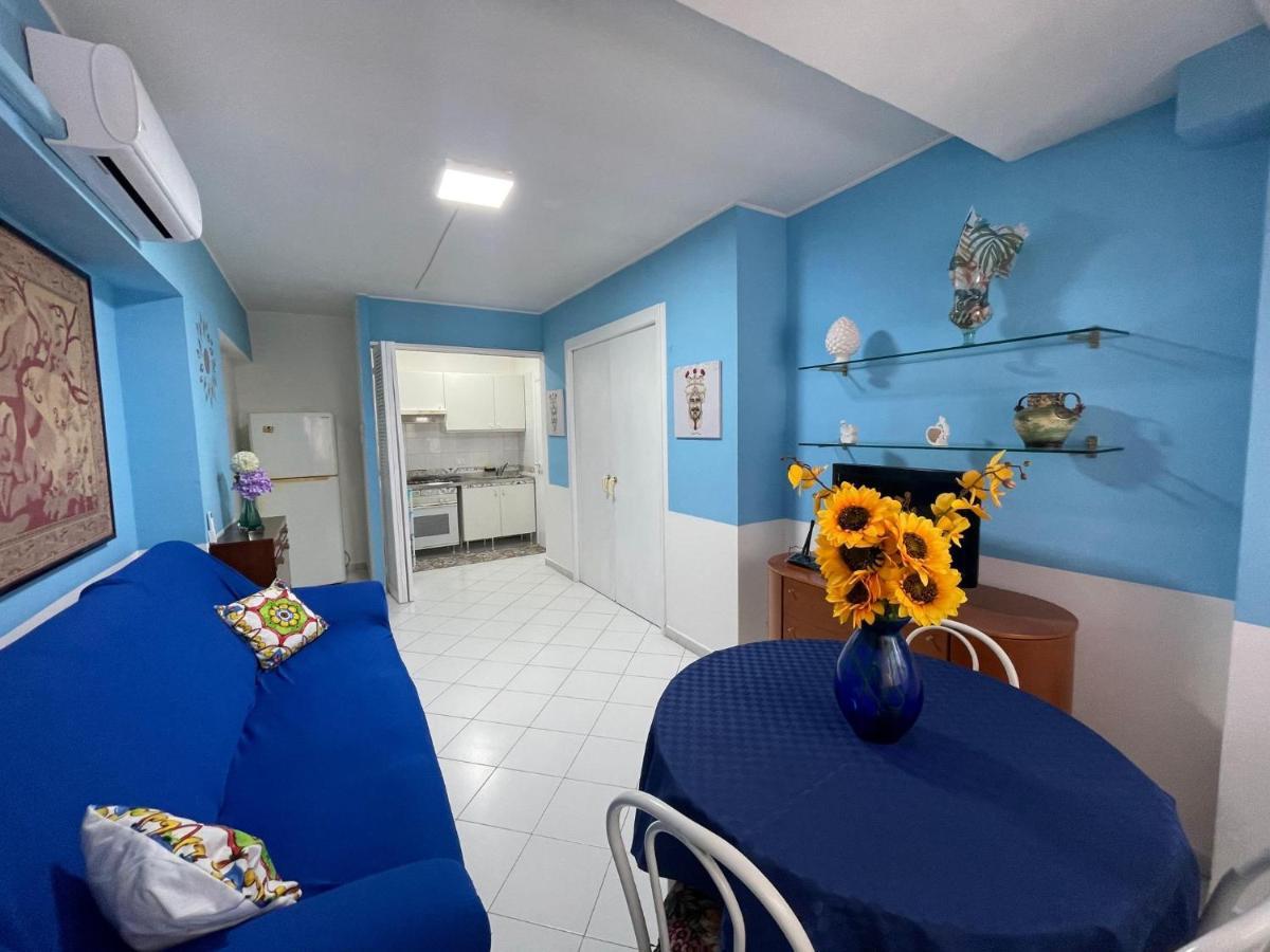 Apartmán La Casa Di Dafne Messina Exteriér fotografie